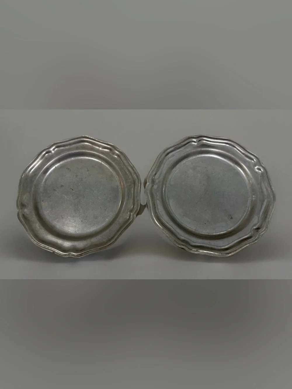 Vintage Pewter Look Tavern 2 Plates Wilton USA.